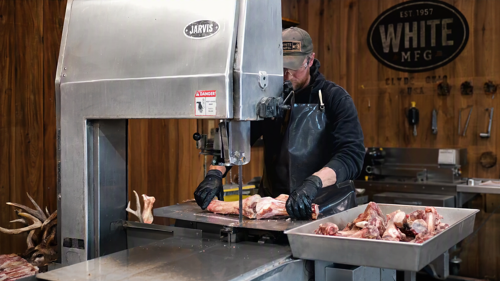 A South Island venison processor installed a JARVIS Buster V band saw to handle