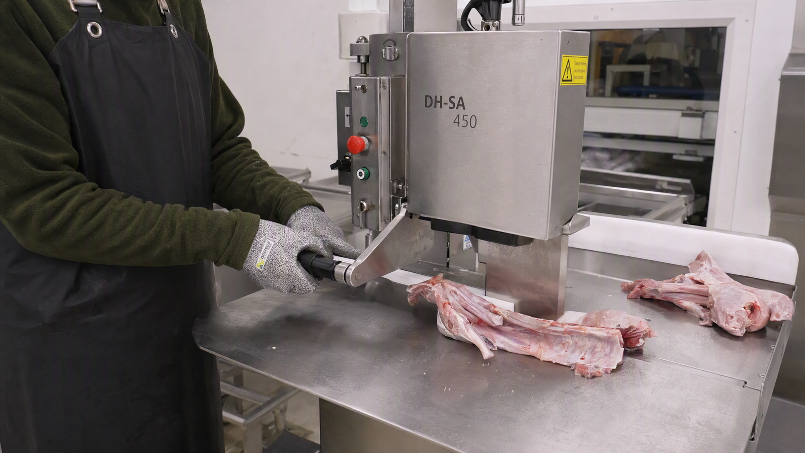 A Valencia specialty processor installed a guillotine cutter for rabbit carcass